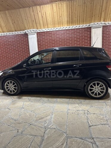 Mercedes B 170 2006, 206,000 km - 1.7 l - Bakı