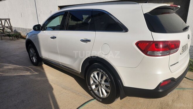 Kia Sorento-7