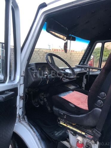 Mercedes 208 D 1994, 90,000 km - 2.0 л - Gəncə