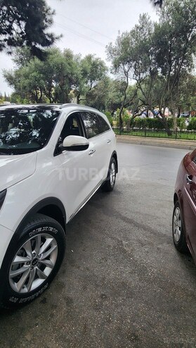 Kia Sorento-4