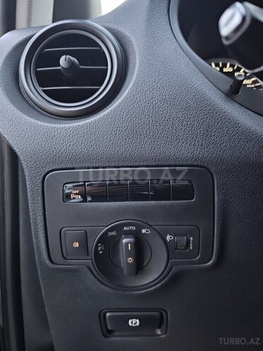 Mercedes Vito 116 2016, 352,200 km - 2.2 l - Bakı