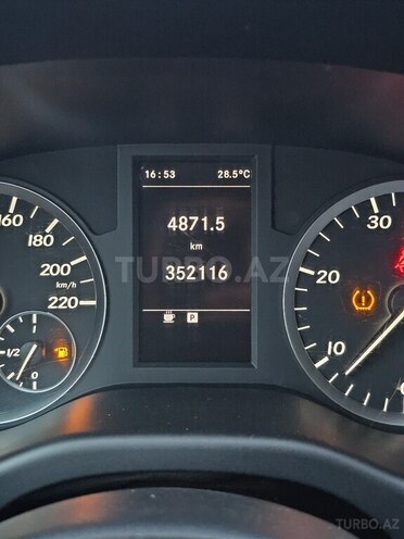 Mercedes Vito 116 2016, 352,200 km - 2.2 l - Bakı