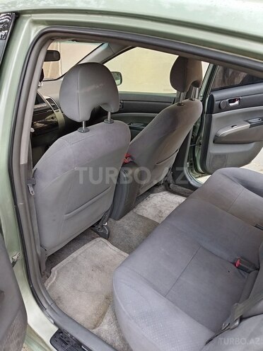 Toyota Prius 2009, 250,000 km - 1.5 л - Yevlax