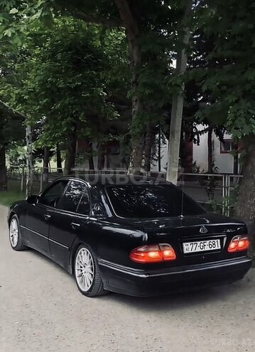 Mercedes E 320 2000, 464,000 km - 3.2 l - Beyləqan