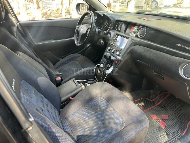 Mitsubishi Airtrek 2002, 265,000 km - 2.0 l - Bakı
