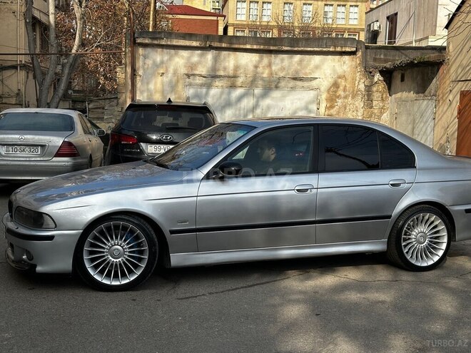 BMW 530 2001, 250,000 km - 3.0 л - Bakı