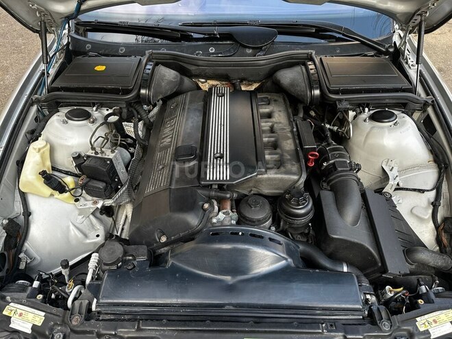 BMW 530 2001, 250,000 km - 3.0 л - Bakı