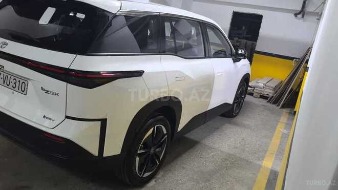 Toyota  2025, 0 km - 0.0 l - Bakı