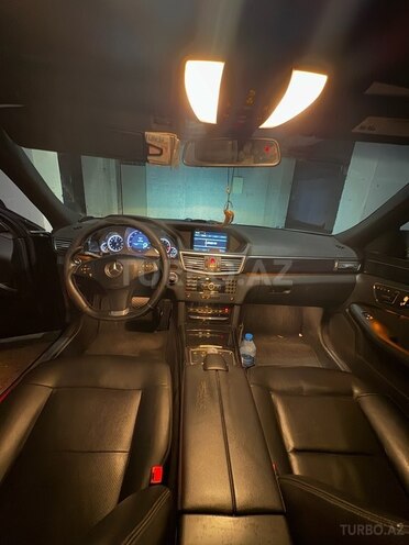 Mercedes E 350 4MATIC 2009, 310,000 km - 3.5 л - Bakı