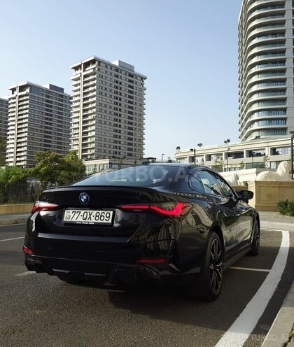 BMW i4 2023, 34,200 km - 0.0 л - Bakı