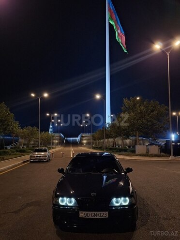 BMW 523 2000, 280,000 km - 2.5 l - Sumqayıt