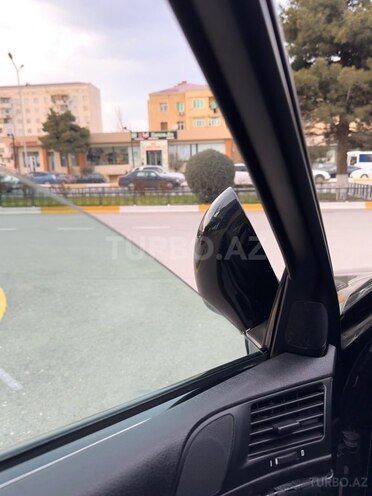 BMW 523 2000, 280,000 km - 2.5 l - Sumqayıt