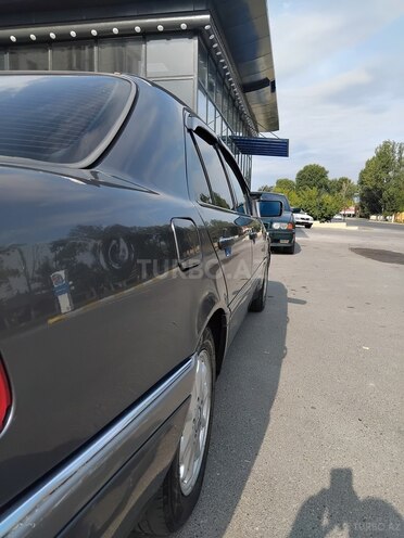 Mercedes C 200 1996, 305,914 km - 2.0 л - Göyçay
