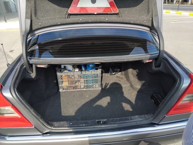 Mercedes C 200 1996, 305,914 km - 2.0 л - Göyçay