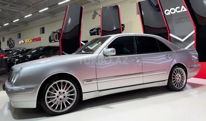 Mercedes E 270 1999, 288,088 km - 2.7 л - Sumqayıt