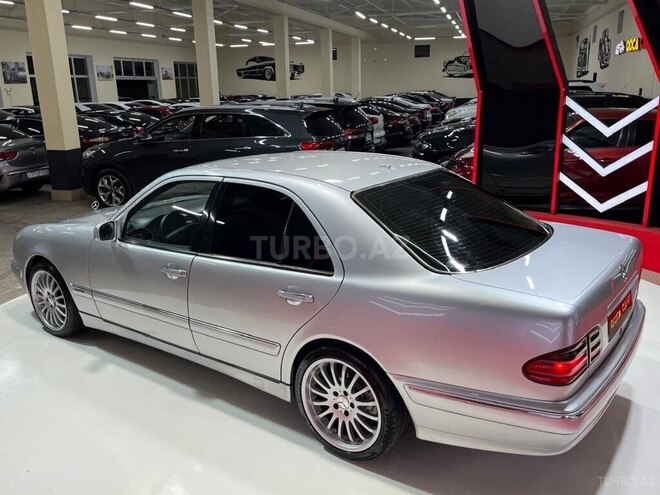 Mercedes E 270 1999, 288,088 km - 2.7 л - Sumqayıt