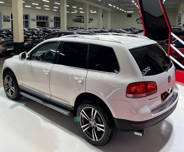 Volkswagen Touareg-8