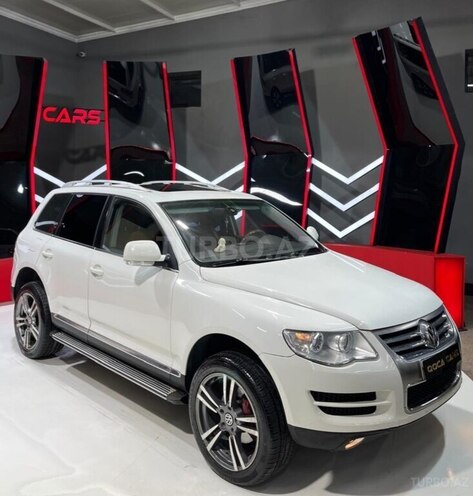 Volkswagen Touareg-2