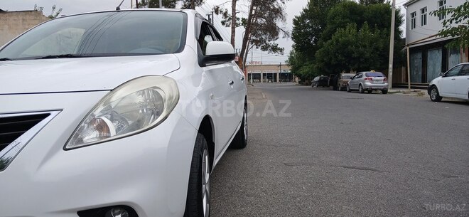 Nissan Sunny 2012, 160,000 km - 1.5 л - Kürdəmir