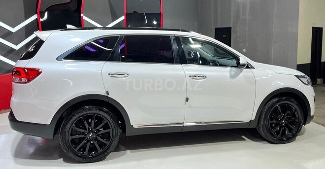 Kia Sorento-10