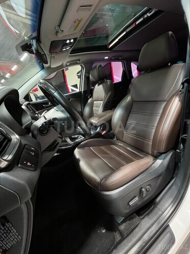 Kia Sorento-14