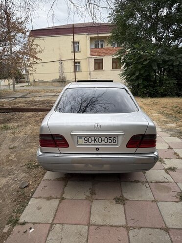 Mercedes E 200 1997, 386,458 km - 2.0 l - Zərdab
