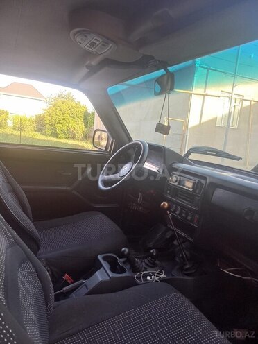 LADA (VAZ) Niva 2009, 142,000 km - 1.7 l - Göygöl