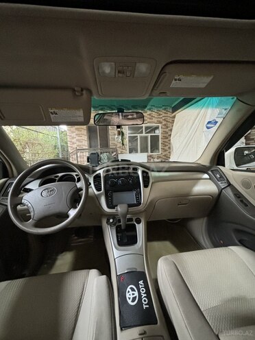 Toyota Highlander 2005, 200,000 km - 3.3 l - Bakı