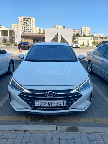 Hyundai Elantra 2019, 124,000 km - 2.0 l - Bakı