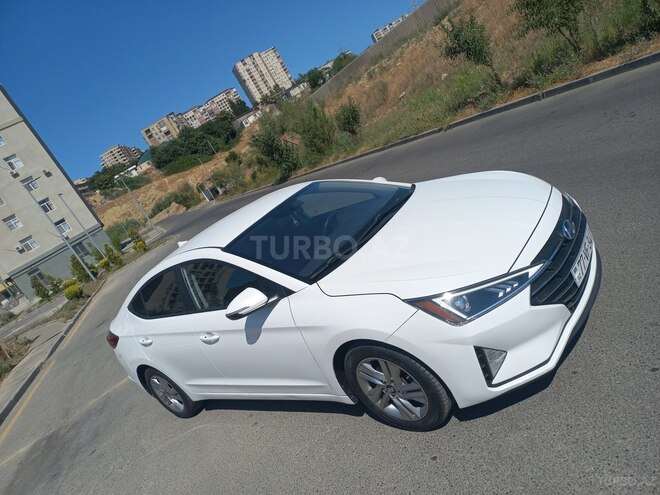 Hyundai Elantra 2019, 124,000 km - 2.0 l - Bakı