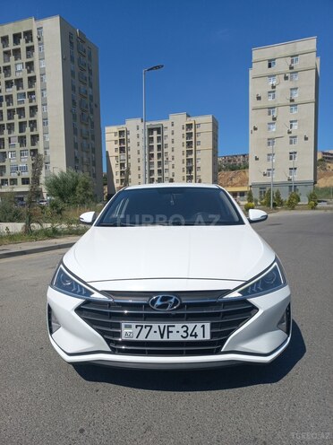 Hyundai Elantra 2019, 124,000 km - 2.0 l - Bakı