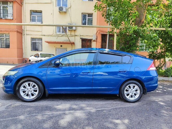 Honda Insight 2011, 325,000 km - 1.3 l - Bakı