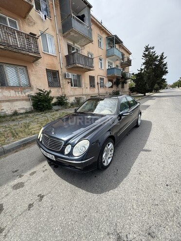 Mercedes E 320 2004, 324,000 km - 3.2 l - Bakı