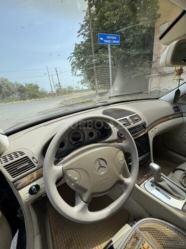 Mercedes E 320 2004, 324,000 km - 3.2 l - Bakı