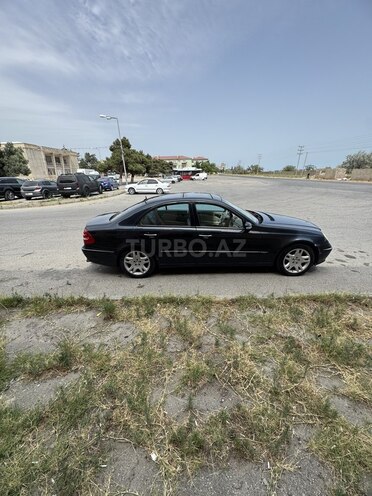 Mercedes E 320 2004, 324,000 km - 3.2 l - Bakı