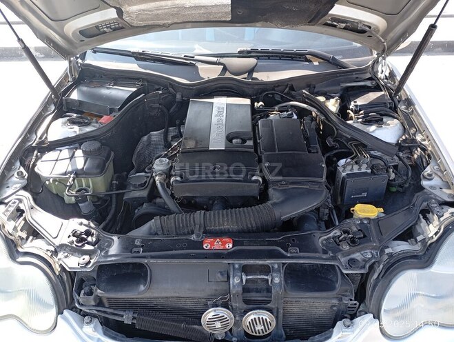 Mercedes C 200 2003, 300,000 km - 1.8 l - Bakı