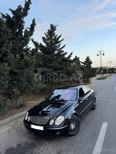Mercedes E 270 2002, 406,000 km - 2.7 l - Bakı