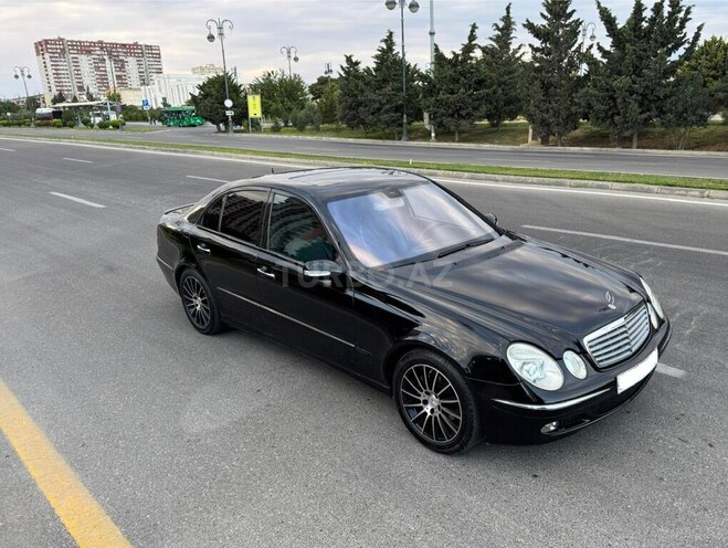 Mercedes E 270 2002, 406,000 km - 2.7 l - Bakı