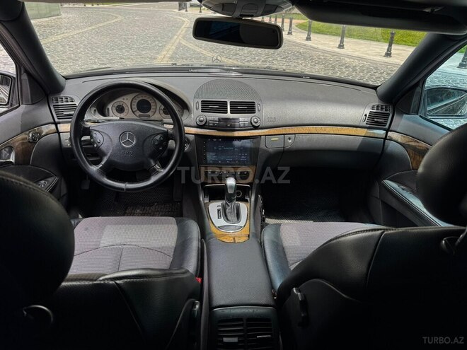 Mercedes E 270 2002, 406,000 km - 2.7 l - Bakı