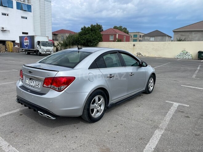 Chevrolet Cruze-3