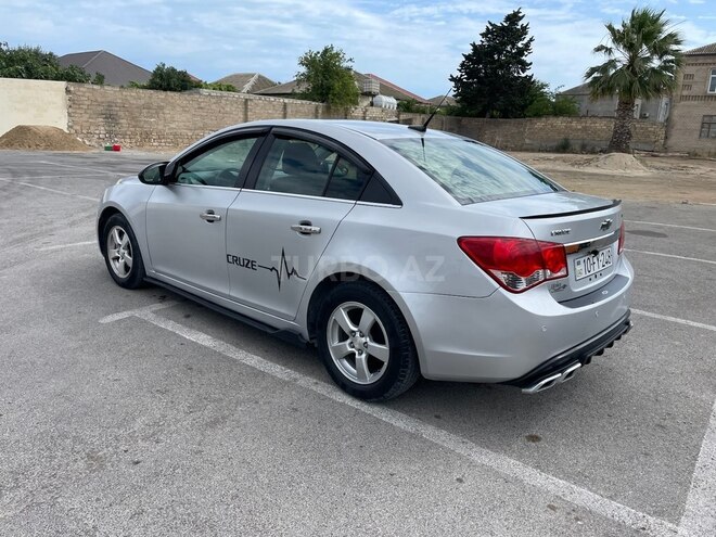 Chevrolet Cruze-8