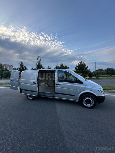 Mercedes Vito 115-5
