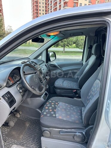 Mercedes Vito 115-9