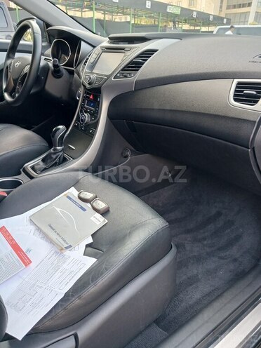 Hyundai Elantra 2014, 112,345 km - 1.8 l - Bakı