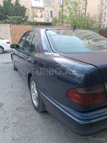 Mercedes E 220 d 2000, 450,000 km - 2.2 l - Bakı