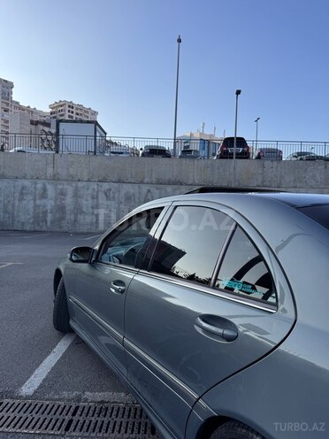 Mercedes C 230 2006, 242,500 km - 2.5 l - Bakı