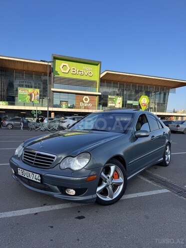 Mercedes C 230 2006, 242,500 km - 2.5 l - Bakı