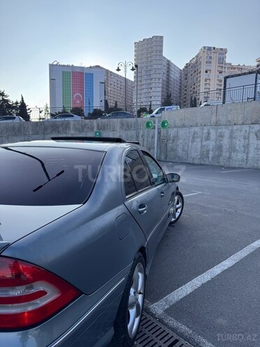 Mercedes C 230 2006, 242,500 km - 2.5 l - Bakı