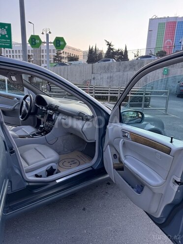 Mercedes C 230 2006, 242,500 km - 2.5 l - Bakı