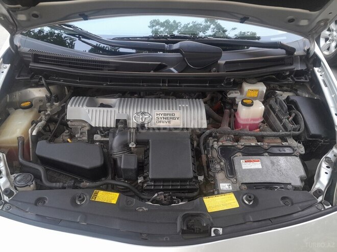 Toyota Prius 2012, 294,510 km - 1.8 l - Sumqayıt